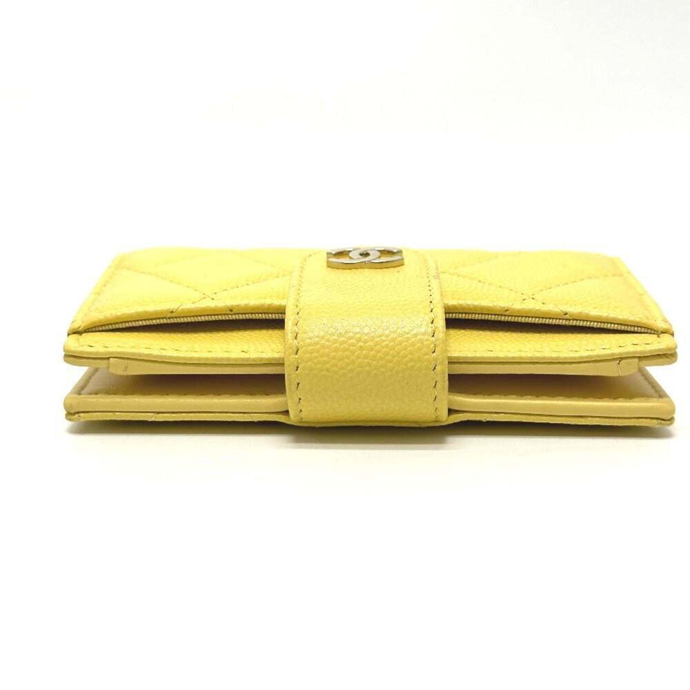CHANEL Yellow Caviar Leather Logo Wallet - Picture 4 of 16